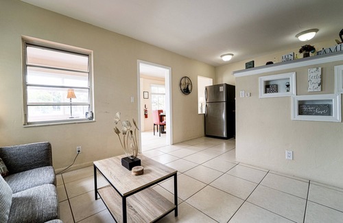 Edgewood Apartamento | # 2: Piscina de agua salada, casa de vacaciones relajada