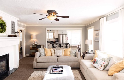 Heber Casa | 2 Heber homes, lg groups, 7br 5ba, hot tub, decks