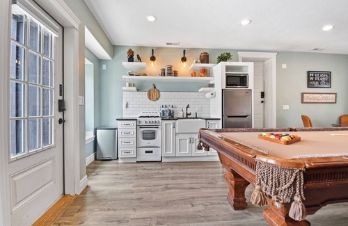 Heber Casa | 2 Heber homes, lg groups, 7br 5ba, hot tub, decks