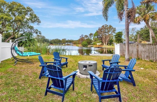 Madeira Beach Villa | 2 Viviendas! - 4 minutos a Madeira Bch - Bañera de hidromasaje - Piscina Htd