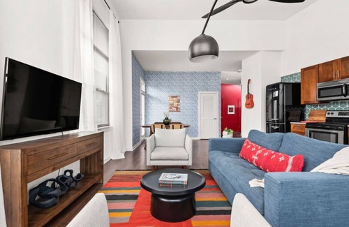 Hillsboro Village Apartamento | 2 King bed and patio near Music Row