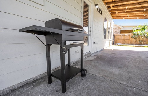 Baytown Casa | 2 King Beds+Coffee&Ceral Bar+Sleeps 12+W&D