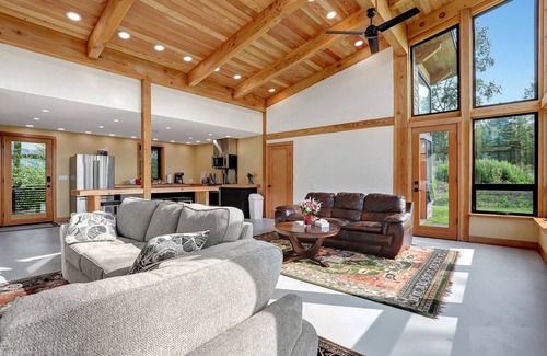 Gateway Chalet De Esquí | 2 Master Suites-The Mountain View Chalet @ Abby's Place