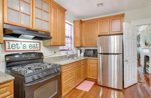 Central Carrollton Association Casa | 2 Mi to Audubon Park: Glam NOLA Gem