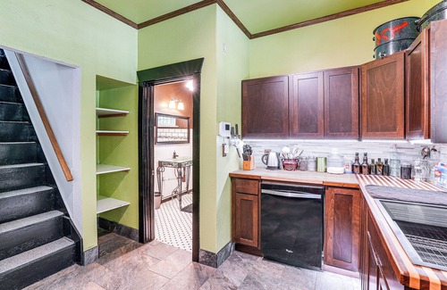 South Perry District Apartamento | 2 Mi to Downtown Spokane: Nurse-ready Rental