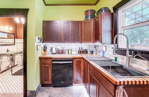 South Perry District Apartamento | 2 Mi to Downtown Spokane: Nurse-ready Rental