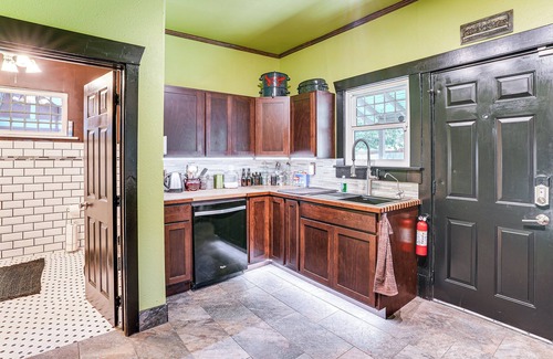 South Perry District Apartamento | 2 Mi to Downtown Spokane: Nurse-ready Rental