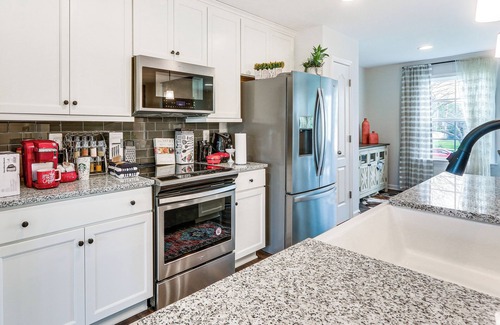 Charles Town Casa | 2 Mi to Hollywood Casino: Charles Town Townhome!