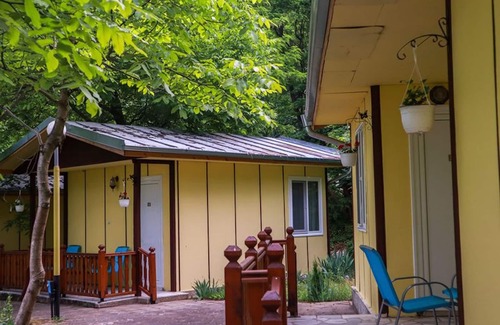 Kamena Casa | Bungalow para 2 personas en zona preciosa y familiar