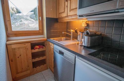 Les Avanchers-Valmorel Apartamento | 2 pièces à Valmorel, proche pistes & ESF, balcon - FR-1-356-226