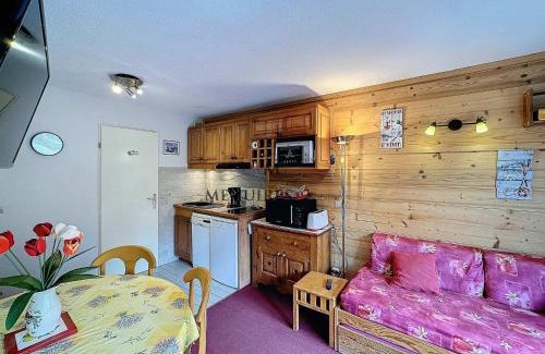 Les Bruyeres Apartamento | 2 pièces cabines idéal pour 5 pers, proche pistes, parking, Wi-Fi, animaux admis - FR-1-178-394