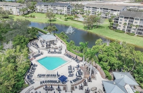 North Naples Condominio | 2 PLUS DEN2 BATH CONDO IN BARBADOS AT TARPON COVE, 1ST FLOOR, SEASONAL