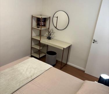 Maringa Apartamento | 2 Quartos c Ar, Wi-Fi e conforto perto de tudo