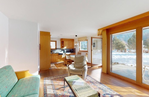 Celerina-Schlarigna Apartamento | Apartamento de 2 piezas en la planta baja, con ca.