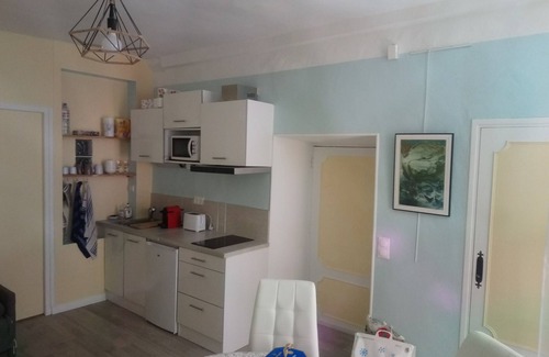 Old Town Apartamento | 2 habitaciones 31m² reformado, a 3 minutos de la playa, todo a pie