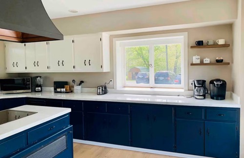 Kenton Casa | 2 Spacious Homes totaling 8-bedrooms with in-ground POOL and Hot Tubs