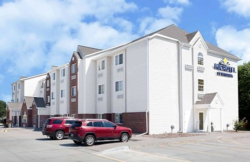 Kearney Hotel | Hotel de 2 estrellas ∙ Microtel Inn & Suites - Kearney