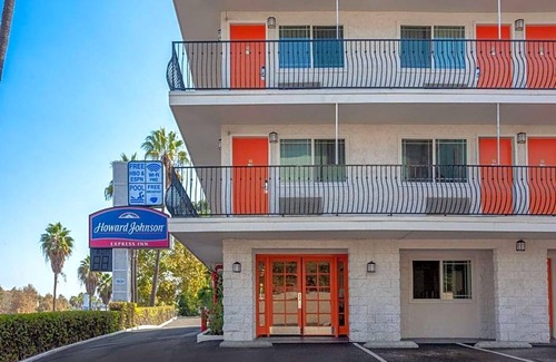 Mission Valley West Hotel | Hotel de 2 estrellas ∙ Howard Johnson by Wyndham San Diego Hotel Circle