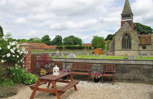 Helperthorpe Cabaña | Alojamiento de 4 habitaciones en West Lutton near Malton