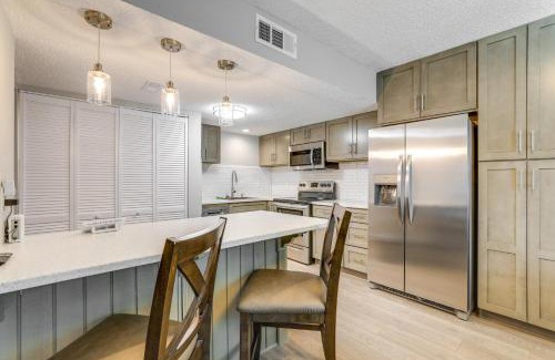Belvedere Park Apartamento | 2-Story Decatur Condo, Close to Downtown Atlanta!
