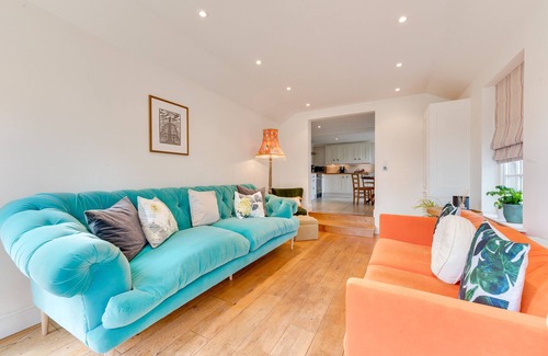 Wangford Casa | 2 The Old Vicarage - Cuatro Habitaciones Casa, Capacidad 8