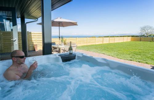 Moelfre Casa | 2 Trem Y Mor