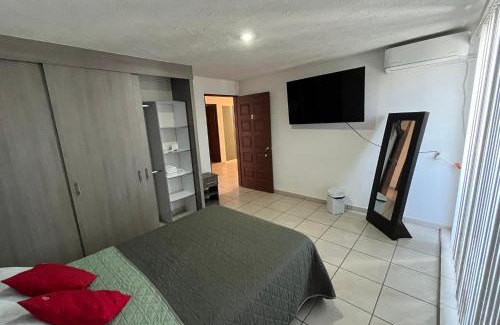 León Casa | 2 VENATOR House Boutique