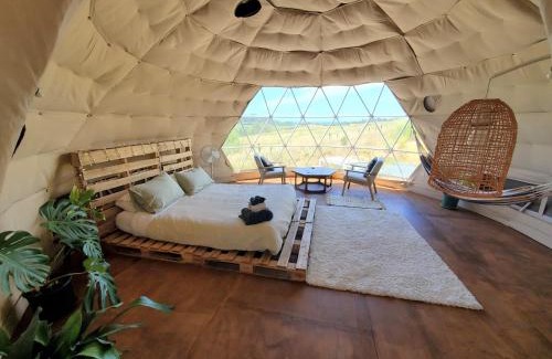 Ruakaka Otro | 2 Waipu Thunder Domes Eco Off-grid Luxury Glamping Seaview Dome
