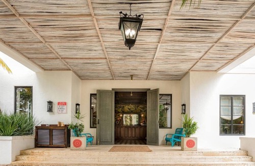 Plantation Casa | 2 x 2 Bedroom Beachfront Room at Itzana Resort