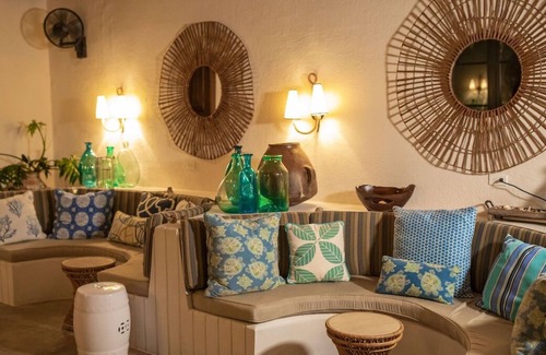 Plantation Casa | 2 x 2 Bedroom Beachfront Room at Itzana Resort