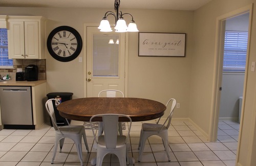 Cabot Casa | 20 minutes to LRAFB. Spacious home close to shopping & eating. .