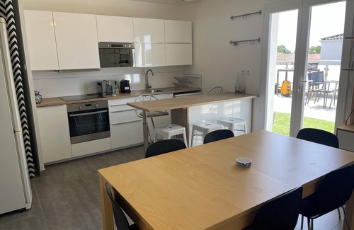 Aimargues Apartamento | 20 mn from Nimes, the sea and Montpellier All shops within 500 m