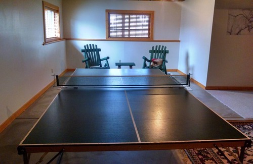 Carriage Hills Casa | 20-NCD0176 - Moose Mountain Lodge, Secluded Log Home w/Beautiful Mountain Views