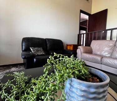 Booragoon Casa | 20 OFF Affortable Long Stay 4 Queen Bed House Near Uni City Swan River