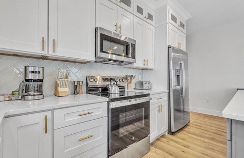 Palmetto Dunes Casa | 200 Olive Shell Court @ Spanish Wells | New Luxury Townhome | Pool Access |