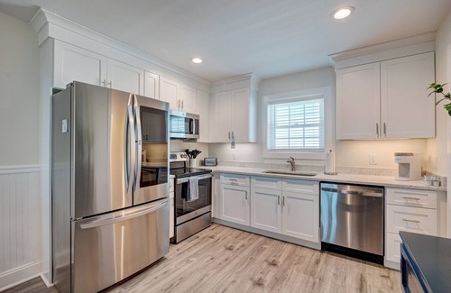 Surf City Apartamento | 2005 Queen Suite, 2nd Floor Surfside