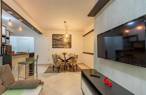 Tramandai Apartamento | 200m da Praia II 1,8km 61ª Congresso Mercado & Congresso Est Católica 2025 II Wi-Fi l 4 Pessoas l Churrasqueira l Elevador 3º Andar l Cadeira de Praia e Guarda Sol l Vaga Garagem