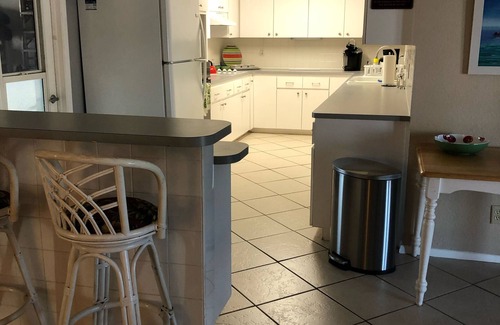 Gulf Harbors Casa | Sea nuestro paraíso y viva en el Golfo de México con su propia piscina y bote climatizados