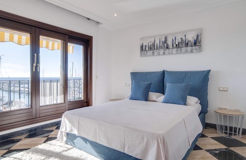 Puerto Banus Apartamento | 218 Puerto Banus Marbella Front Line 270 meters