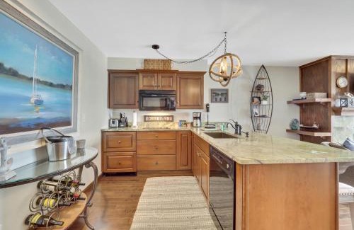 Charlevoix Casa | 224 Edgewater Inn