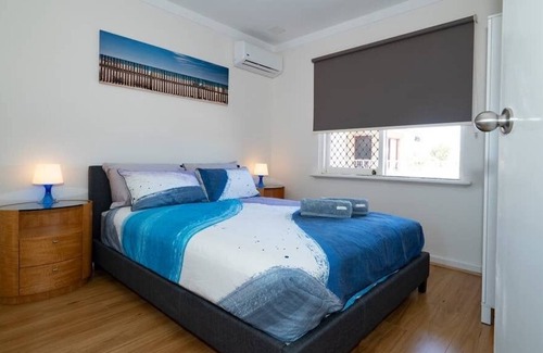 Rivervale Apartamento | Este nuevo y hermoso apartamento de una habitación se encuentra en el corazón de Rivervale