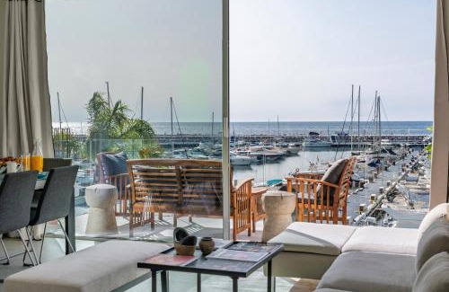 Puerto Banus Apartamento | 243-Fully Renovated-Puerto Banus Marbella Front Line Penthouse