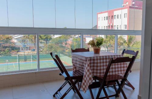 Vila Clais Apartamento | 250m do Mar | Piscina e Roupas de Cama