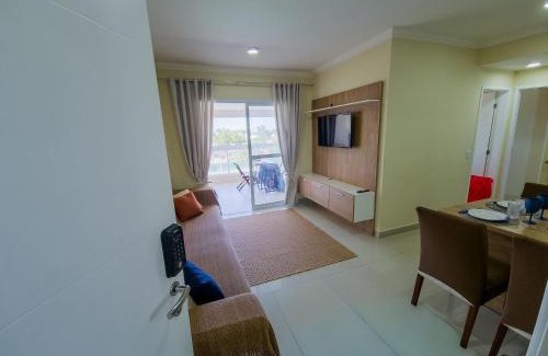 Vila Clais Apartamento | 250m do Mar | Piscina e Roupas de Cama