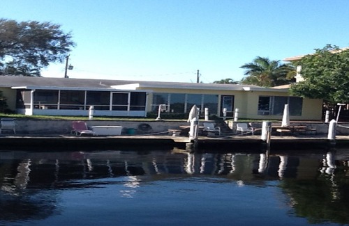 Pompano Isles Apartamento | 260 Frente al apartamento cerca de la playa