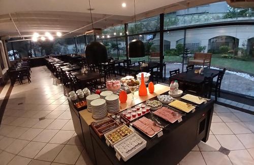 Vila Olimpia Apartamento | 2905 Flat Completo em Hotel 4 estrelas no Jardins! Com piscina, Jacuzzi, Sauna e academia!