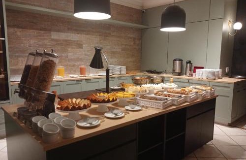 Vila Olimpia Apartamento | 2905 Flat Completo em Hotel 4 estrelas no Jardins! Com piscina, Jacuzzi, Sauna e academia!