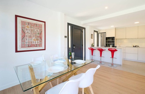 Vidreres Villa | 2AGN02 - Moderna casa con piscina privada en zona residencial