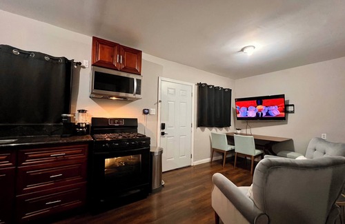 La Mirada Casa | Casa de huéspedes de 2 dormitorios | Knott's Berry Farm / Disneyland