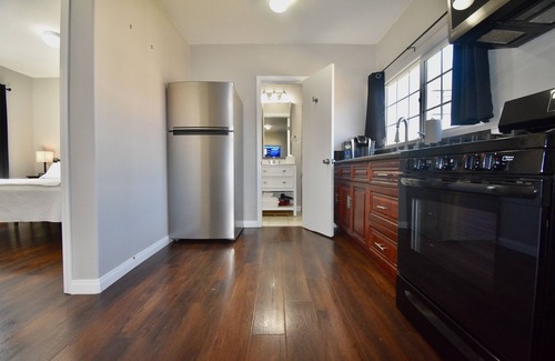 La Mirada Casa | Casa de huéspedes de 2 dormitorios | Knott's Berry Farm / Disneyland